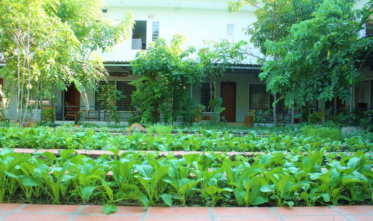 My Parents Pensión Kampot Exterior foto